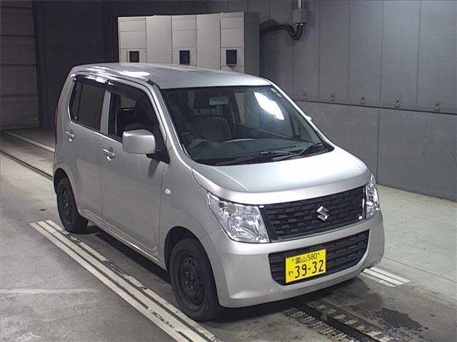 70348 Suzuki Wagon r MH34S 2015 г. (JU Gifu)